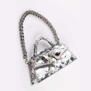 Sac de style netizen petit sac à perle rond de vent parfumé sac à bandoulière avec sac à noeud diamant à nouage de haute qualité sac à épaule 240520