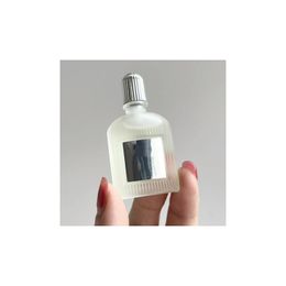 Parfum neutre Perfumes de parfum léger durable parfum pour femme homme noir orchidée gris vétiver velours orchidée vaporisateur