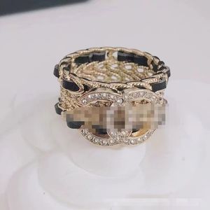 Nooit vervagen Merk Letter Ring Verguld Messing Koper Open Band Ringen Modeontwerper Luxe Kristal Parel Ring voor Dames Bruiloft sieraden Geschenken