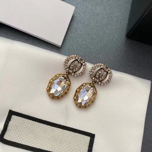 Créateur de mode boucles d'oreilles pour femmes boucles d'oreilles perle bijoux or lettres cerceau boucle d'oreille Diomond boîte mariage oreille goujons charme nouveau