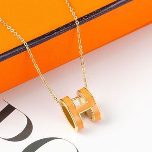 Nooit vervaagde vergulde klassieke H Fashion Designer voor mannen en vrouwen Gold Letter Pendant Necklace Gift