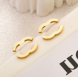 Nooit vervaagde brief Stud earring 18K Gold vergulde luxe designer oorbel roestvrij staal voor dames heren sieradenjuwelen sieraden