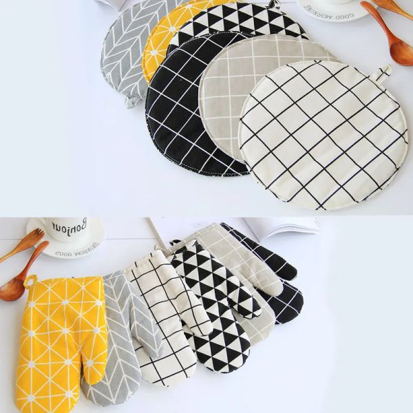 NUEVA 1 pieza linda no deslizante de algodón gris amarillo cocina nórdica cocina guantes de microondas para hornear bbq boñoleros mitts para lindos baches de algodón