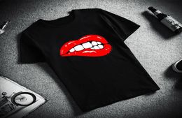 Nueva camiseta de 100 algodón Sexy Lips Pop Art Design imprime de manga corta Top Toe Fashion T Camiseta Unisex Brand Clothing6723232