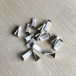 Neue 100 teile / los Auto Outlet Clips Metalllegierung Weiß Schwarz Farbe DIY Automotive Parfüm Clip Dekorative Auto Vents Klemmen Accessories245i