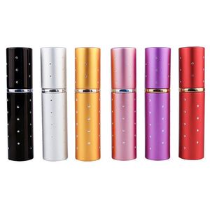 Nieuwe 10 ml metalen aluminium parfumverstuiver Portable reisvloeistofcontainer Mist spuitfles Reizende sproeier