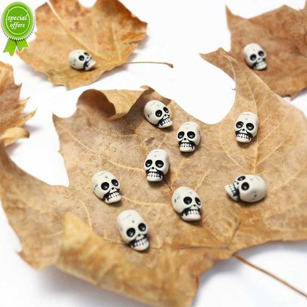 Nuevo 10 Uds Mini esqueleto de calavera decoraciones de fiesta de Halloween de miedo para la mesa del hogar cabeza de esqueleto fantasma de resina casa embrujada accesorios de terror