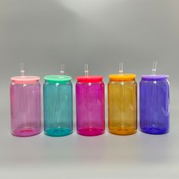 Nuevas tazas de vidrio de cerveza de soda de 16 oz Tazas de vidrio con forma de lata Vasos para beber irrompibles Vasos de vidrio transparente de colores de 16 oz con tapas de PP 919