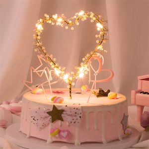 Nieuwe 1pc Hartvorm LED Parel Cake Toppers Baby Happy Birthday Wedding Cupcakes Party Cake Decorating Tool Y200618