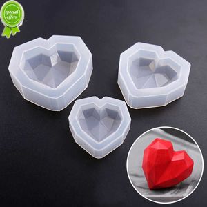 New 1Pcs 3D Love Heart Design Silicone Cake Mold Diamond Soap Moulds DIY Car Pendant Gypsum Plaster Heart Mold Handmade Candle Molds