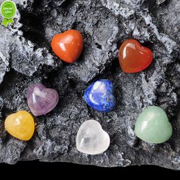 Nouveau 1 pièces pierres naturelles et cristaux sculptés multicolore en forme de coeur amour pierre gemme décoration de chambre bricolage pour collier guérison Reiki S14