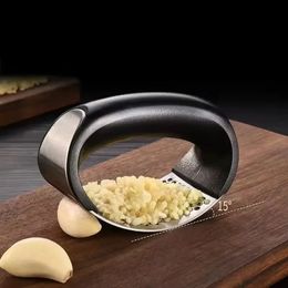 new 1Pcs Portable Manual Stainless Steel Garlic Press Daily Solid Household Manual Ring Garlic Masher for Kitchen 2024for Manual Ring Garlic