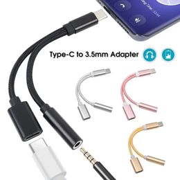 Nuevo adaptador de auriculares de 2 en 1 USB C a 3.5 mm Tipo C de audio Audio Aux Adaptador para Huawei P30 Xiaomi Max 10 11 Nota 3