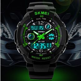 Skmei vente chaude S choc Hombre montres de sport hommes LED montre à chiffres horloges LED montres militaires de plongée