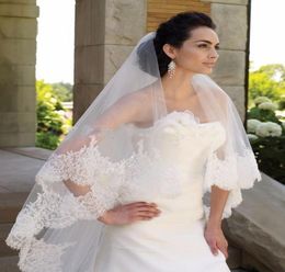 Nouvelles images réelles 2017 de haute qualité 3mètre une couche élégante luxe long veille de mariage voiles de mariée paillettes de lacet voile sans combustion