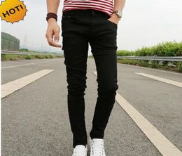 Nuevo 2018 Spring Summer Skinny Jeans para hombre Leisure Pantalones estiramientos estiramientos Pantalones de longitud negra Apretos Pantalones de lápiz barato Men enteros S8105270