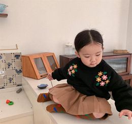 Nuevo Ropa de invierno 2020, nueva versión coreana, suéter con bordado de flores para niños y niñas, felpa para niños 039s Y1126221D6194812