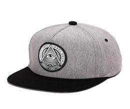 Nouveau 2021 Fashion Round Label Triangle Eye Illuminati Snapback Hats femmes Baseball Ajustement Cap Men Snapbacks Hip Hop Hat3126431