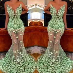 ¡NUEVO! 2022 Vestidos de noche verdes Apliques florales en 3D Tren de barrido de sirena Cuello escarpado Ilusión Blusa Joya con cuentas Vestido de fiesta de graduación por encargo