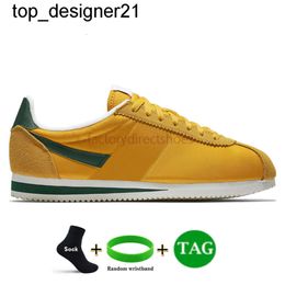 Nuevo 2023 Diseñador Clásico Nylon Zapatos casuales Cuero Triple Blanco Negro Forrest Gump Stranger Things Midnight Navy Orange Oregon Hombres Mujeres Zapatillas Zapatos