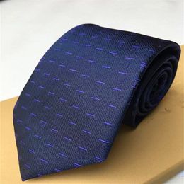 NIEUW 2023 NECTIE LUXURYS Designer Mens Dames Designer Designer Ties Fashion Lederen Nek Tie Boog voor mannen Dames met patroonletters Nekkleding Begaan Solide kleur Dessenties