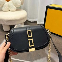 Nuevo 2023 Totes Totes 5A Bolso de hombro de lujo para mujer Cadena de moda Monedero cruzado Diseñador de cuero Messengerbag Bolso Clásico Pequeño Hobo Bolsas