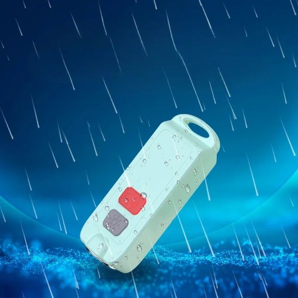 Nuevo llavero de alarma de autodefensa 2024 130db mini USB RECARGABLE ENCENDA EMERGIENTES LLAVENTA PERSONAL ALMACERA PERSONAL CON LIGHT LED PARA MUJERES