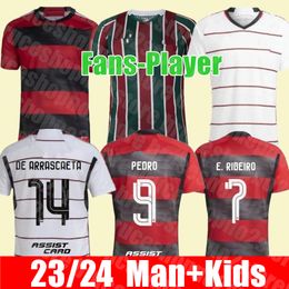 Nouveaux maillots de football Flamengo 2024 2025 Flamenco à domicile 3ème Camisa futebol GABI DAVID LUIZ DIEGO Gabriel VIDAL DE ARRASCAETA PEDRO ISLA maillot de football enfant joueur