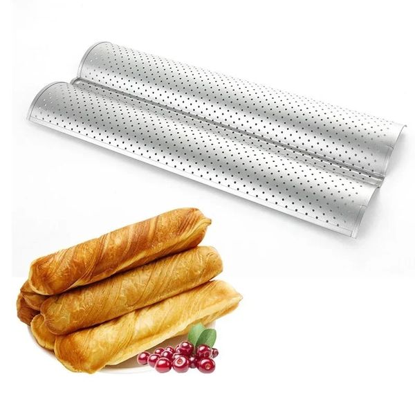 NOUVEAU 2024 Pain de pain français Pan de pâtisserie antiadhésive Baguette perforée Pan 4 pains à pain de pain de cuisson Toast Toast Bakers Moulage outils Perte