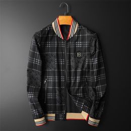 Nuevo 2024 Hotsales Brand Fashion Mens Designer Chaqueta Spring Autumn Men Women Windbreaker Outerwear Jackets Coats Man Clothing Tops Asian M-5XL