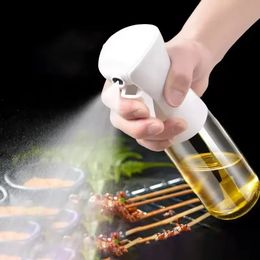 Nuevo 2024 Cocina Aceite Sprayer Botella Cocina Cocina Aceitero de oliva para acampar BBQ Vinagre Vinagre Salsa de soja 200ml 300mlvinagar soy