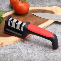 nuevo 2024 Knife Sheld Handheld multifunción 3 etapas Tipo Herramienta de afilado rápido con accesorios de cuchillos de cocina sin deslizamiento para