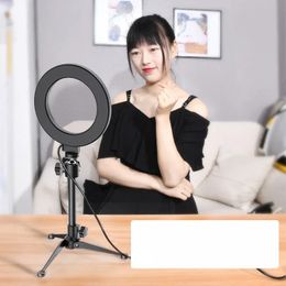 Nieuwe 2024 Live Broadcast Fill Light Dual Mobile Phone Ring Beauty Selfie Light Led Desktop Tiktok Beauty Net Red Anchor Bracket Clip- Led - - -