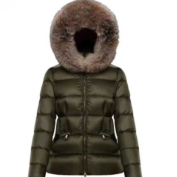 Nouveau 2024 Parkas Femmes en nylon Court-bas courte veste Zipper Ferme Pochette Beltthick Tobe Coat Classic Designer Lady Fur Hood Long Winter Outwear