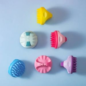 Nieuwe 2024 Draagbare siliconen shampoo borstel handheld ronde zachte hoofdhuid massage badhaar douchekam zorg voor siliconen hoofdhuidmassageborstel voor