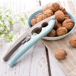 NIEUW 2024 PP Plastic Walnut Clip Bigengguo Creative Nut Shelling Tool Fruit Opener Walnut Pliers Kitchen Gadgets Keukenartikelen