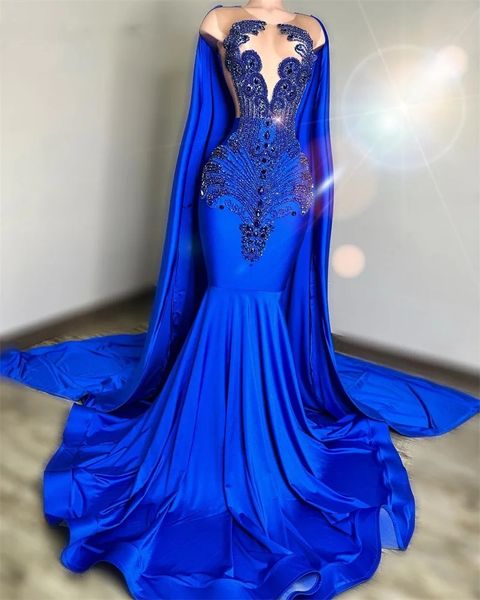 Nuevo 2024 azul real diamantes sirena baile de graduación con capa brillo cuentas cristal vestido de diamantes de imitación para niñas negras vestido de fiesta 322