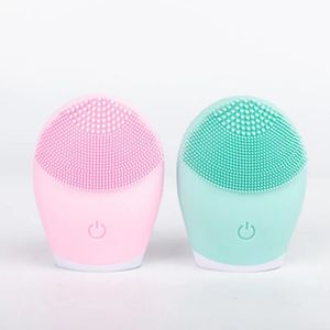 Nouveau 2024 Silicone nettoyage pour le visage Brosse électrique Nettoyer Dispositeur Masseur facial Nettoyer pour la peau VIBRATION SONIQUE DEEP PORE DEEF PORE BROSSIONS 2.