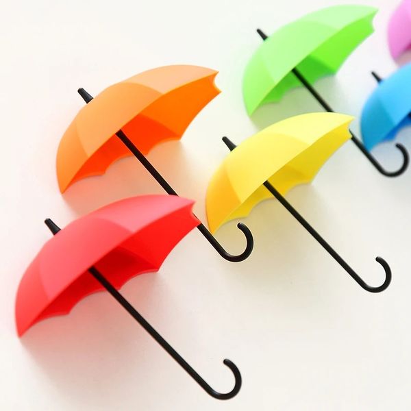 Nouveau 2024 parapluie Adhésif Autocollant Mur Hook Creative Sac Mignon Holder Key Mariage de salle de bain Cuisine de salle de bain Décoration de la maison de Noël