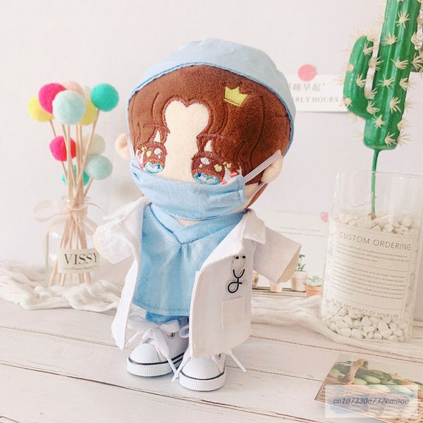NUEVA 20cm Copa Doctor's Doctor Doctor Suitio quirúrgico Accesorios de ropa Corea KPOP EXO IDOL Dolls Clothing Fans Juguetes