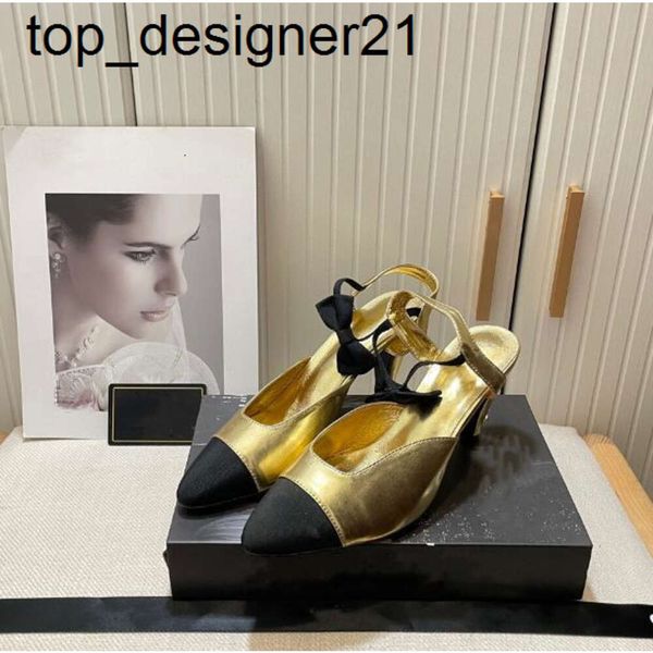 Nouveau 23ss été femme luxe talons hauts dame extérieur pantoufle de mariage de haute qualité sandbeach derme sandale créateur de mode cusp classiques chaussures