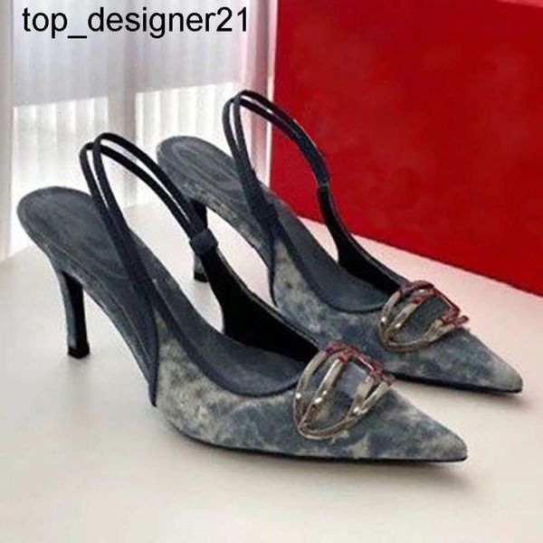 Nouveau 24SS Designer Femme Sandales à talons hauts Marque de mode Bureau Robe Chaussures À Lacets Chaussures Coupe Peu Profonde Sandales Slingback En Caoutchouc En Cuir Sandales Pour Femmes D'été