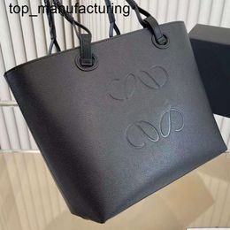 Nouveau sac à main en cuir 24ss en cuir sac à main bobeurs de grande capacité sac fourre-tote marque de mode féminine sortant les bacs de femme en train de faire la navette