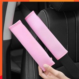 Nieuwe 2 STKS Autogordel Covers Verzekering Schouder Kussen Pad voor Kinderen Kinderen Volwassenen Jeugd Veiligheidsgordel Auto Interieur Accessoires