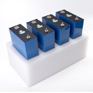 Nouvelles batteries lithium-ion 3.2V 320Ah lifepo Bat Cell Catl Grade A 3.2V320Ah 304Ah 310Ah 280Ah Lifepo4 Batterie pour système d'énergie solaire