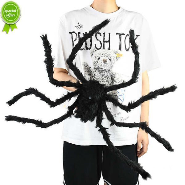 Nueva araña de peluche negra grande de 30/50cm/75cm/90cm, decoraciones para fiesta de Halloween para el hogar, Bar, casa embrujada, accesorios de terror, telaraña, juguete para niños