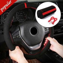 Nouvelle couverture de volant de voiture en fourrure tressée de 38 cm Housse de protection de volant en cuir mat anti-dérapant universelle Intérieur de haute qualité