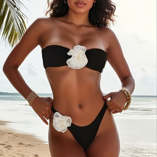 Nouveau Bikini fille épicée fleur 3D européenne et américaine vente chaude Sexy Triangle maillot de bain fendu