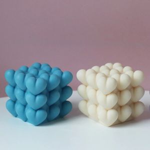 Nouveau moule d'amour tridimensionnel 3D Moule de silicone en silicone à la main en forme de coeur Rubik's Soap Plaster Resin Resin Making Kit Tools