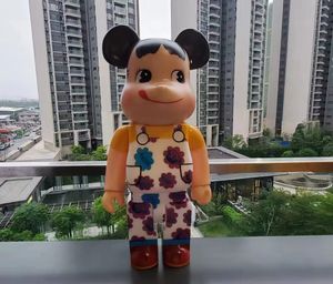 Nieuwe 400% Bearbrick Action Toy Figuren 28 cm melkachtig meisje met bloemrok beperkte collectie mode -accessoires Medicom Toys